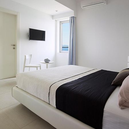 Beachfront Villa In Crete - Epavli Luxury Villa Agia Pelagia  Exterior foto