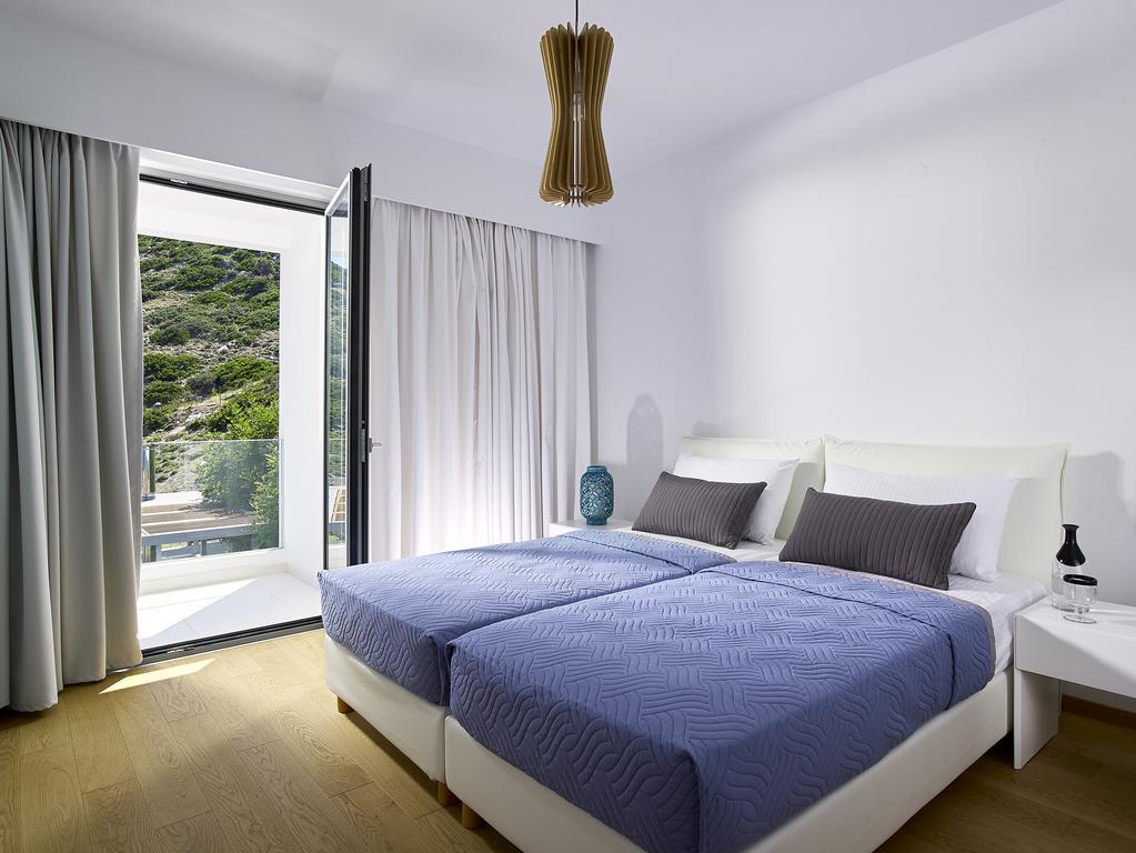Beachfront Villa In Crete - Epavli Luxury Villa Agia Pelagia  Exterior foto